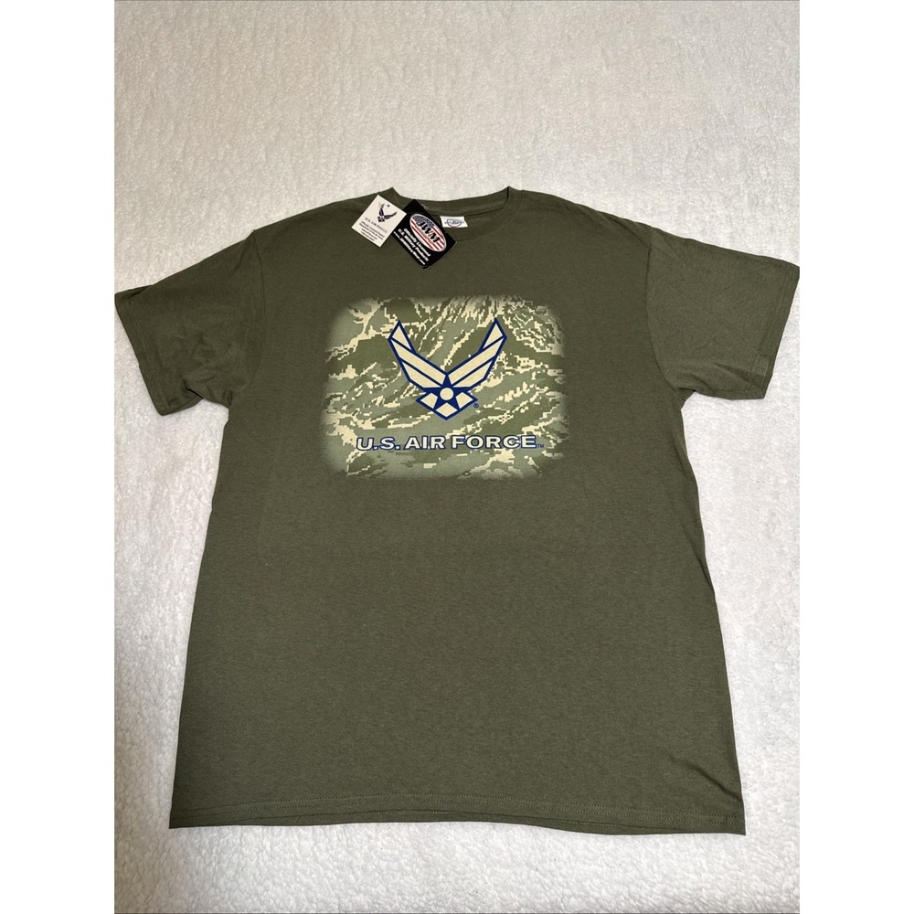 U. S. Air Force  Officially Licensed Military T-shirt Men's Size Large New w/tag